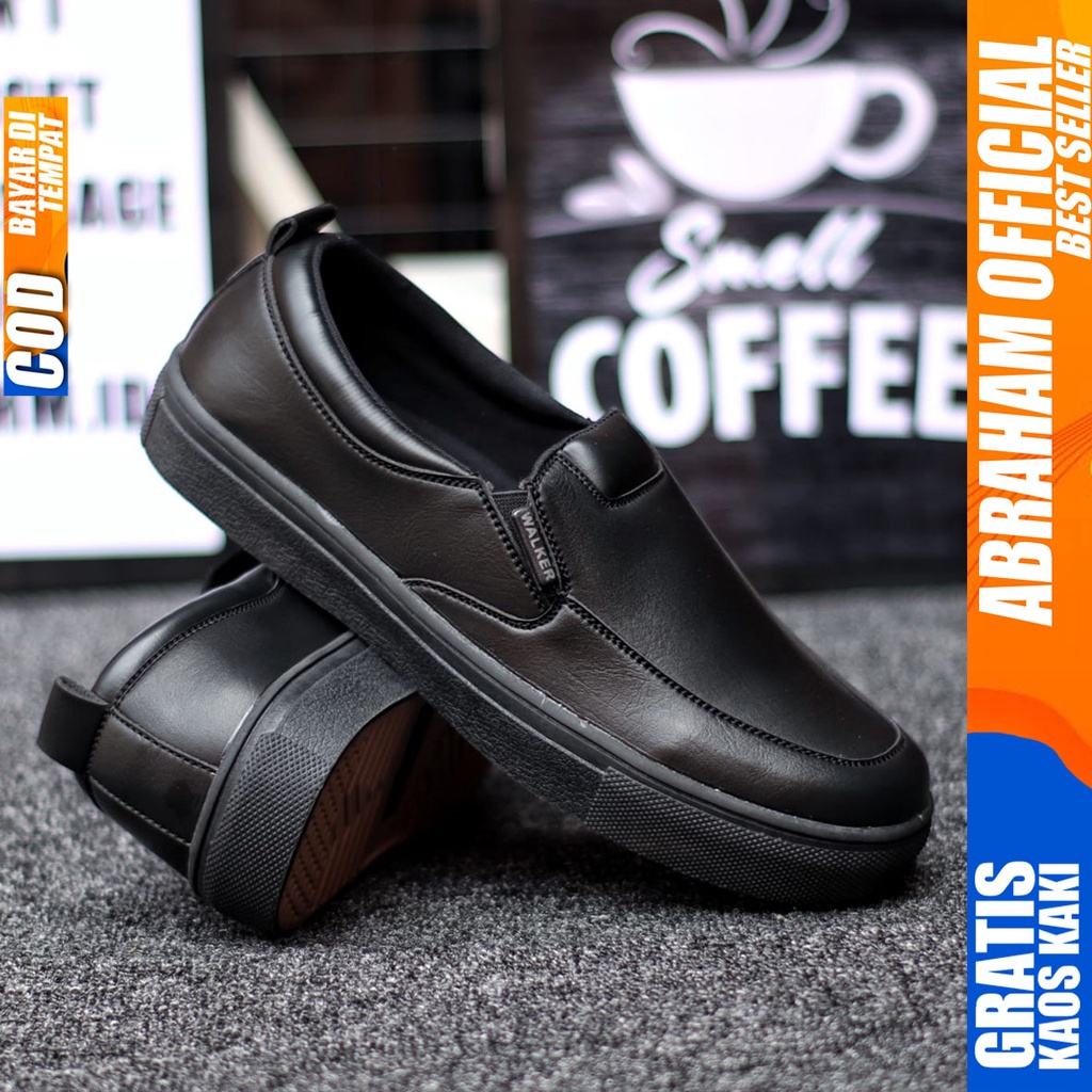 Abraham Lubis - Sepatu Slip On Casual Pria Kerja Kantor Hitam Polos