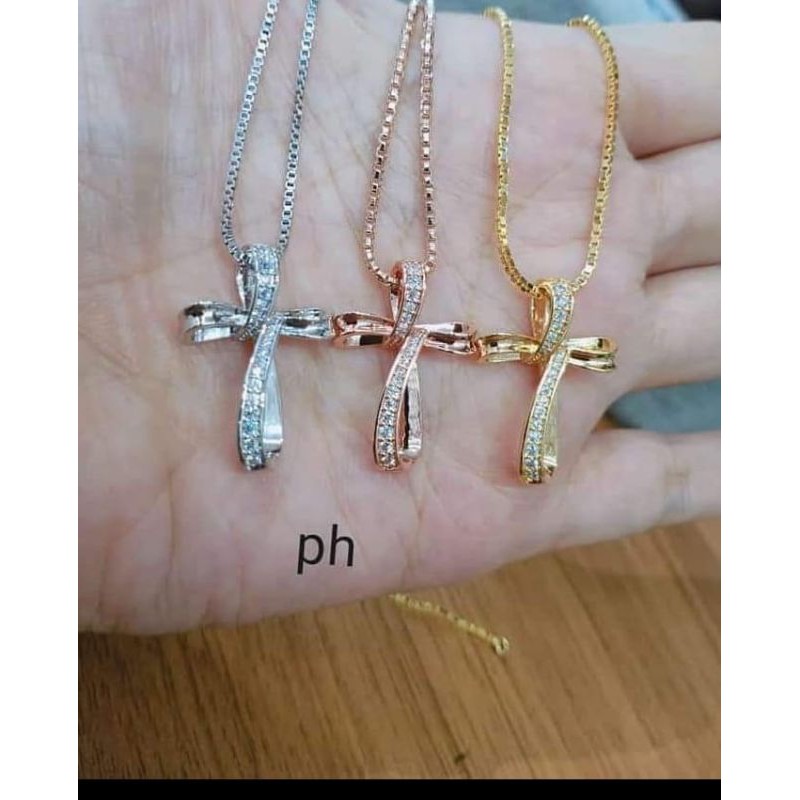 Kalung salib mewah, produk vier,cantik