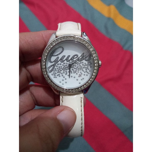 Preloved Guess Original Watch / jam second wanita Guess