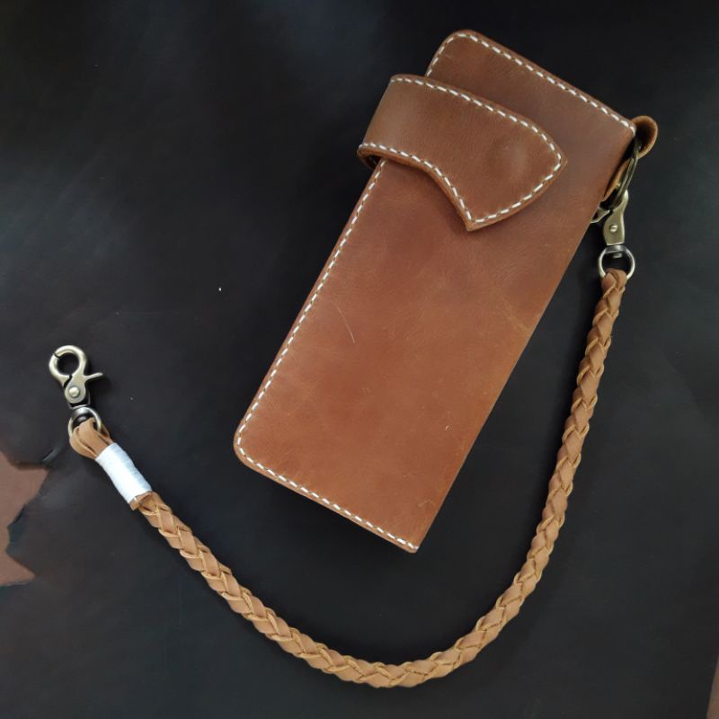 Dompet Kulit Crazyhorse Handmade Dilengkapi Tali Kulit Anyam