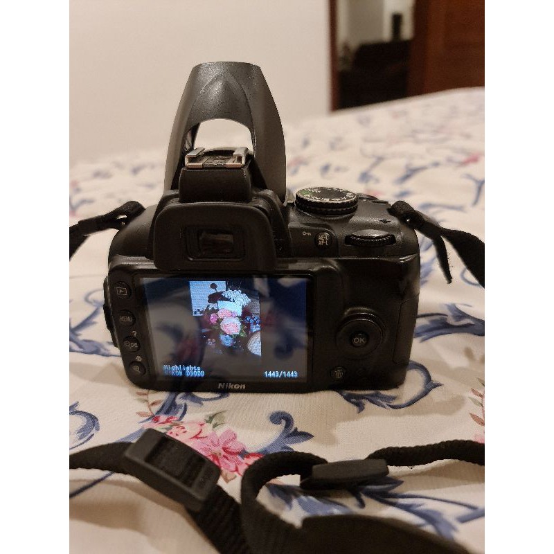 Kamera DSLR Nikon D3000