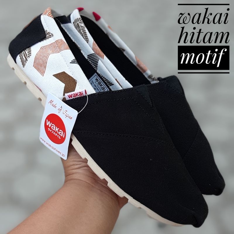 [ Size 36-43 ] Sepatu wakai label vietnam pria dan wanita terlengkap-Gb.34