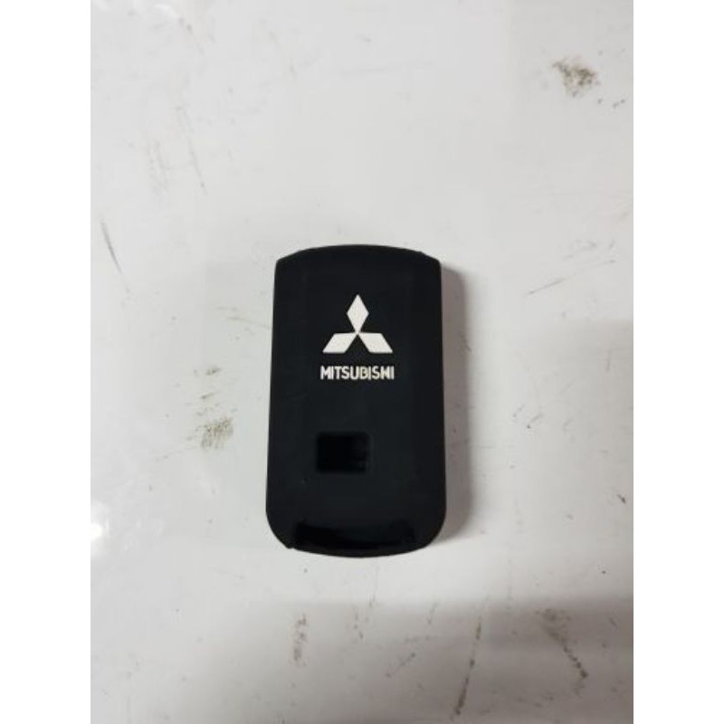 Sarung Remot Silicon / Silikon Kunci Mitsubishi Eclipse Cross