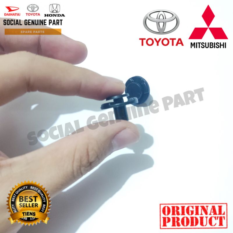 Klip kancing cengkeh mitsubishi Xpander original import