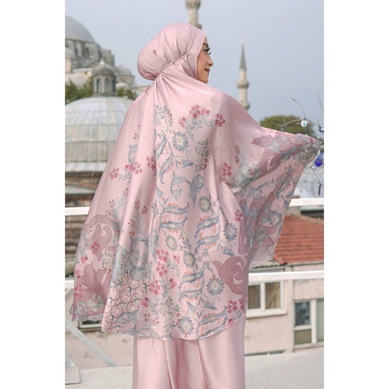 Buttonscarves Prayer robe Topkapi Rosewater