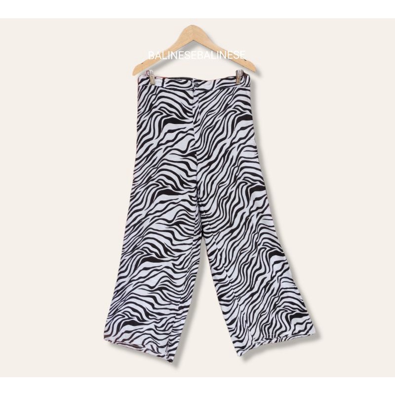 Celana Kulot Highwaist Zebra Rayon XL