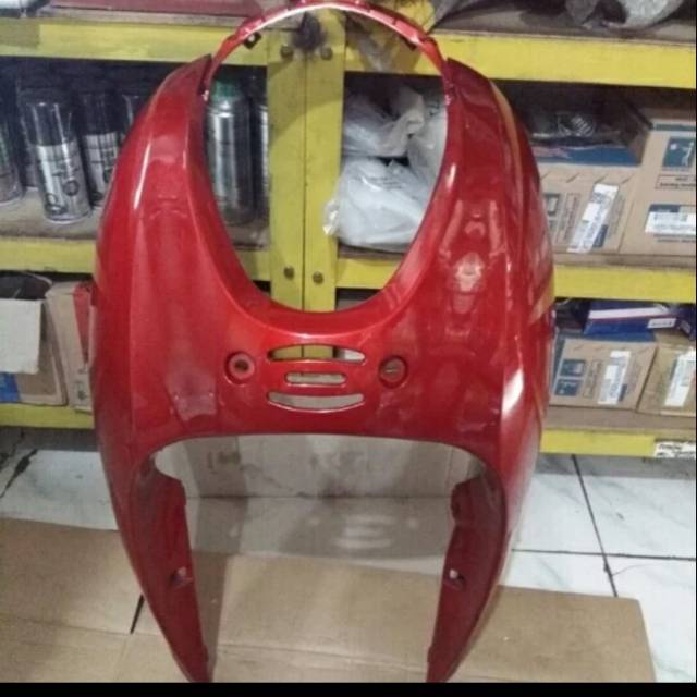 Tameng panel depan scoopy merah maroon