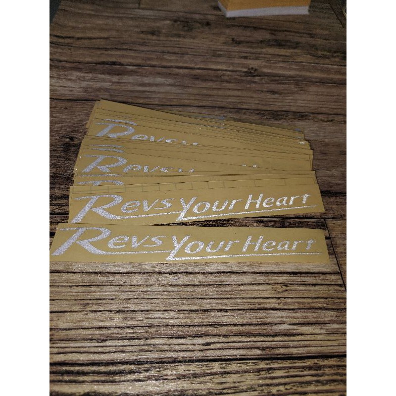 STICKER REVS YOUR HEART CUTTING