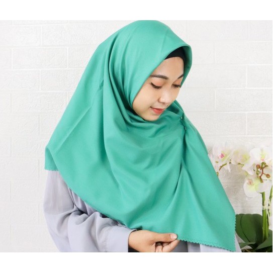 HIJAB KERUDUNG JILBAB LASERCUT BELLA KEKINIAN DAN TERHITS - Model D2