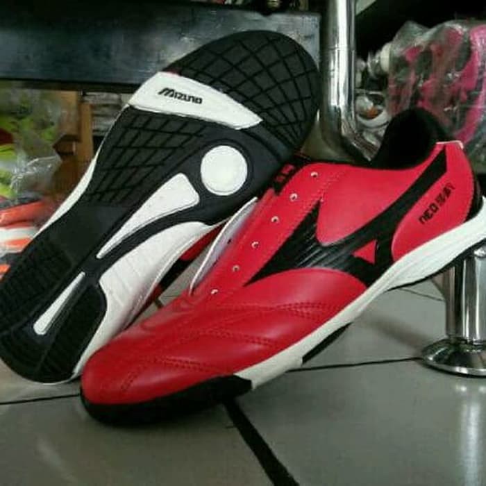 Ready Stock Sepatu Futsal Mizuno Promo Murah Olahraga - Sepak Bola Dan Futsal - Sepatu Bola -