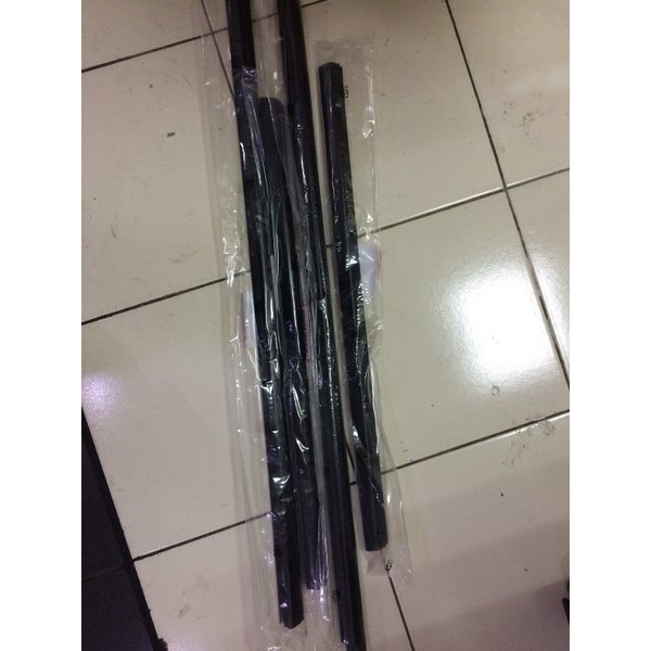 TERMURAH -   Pelipit Kaca Pintu Door molding Honda Jazz RS