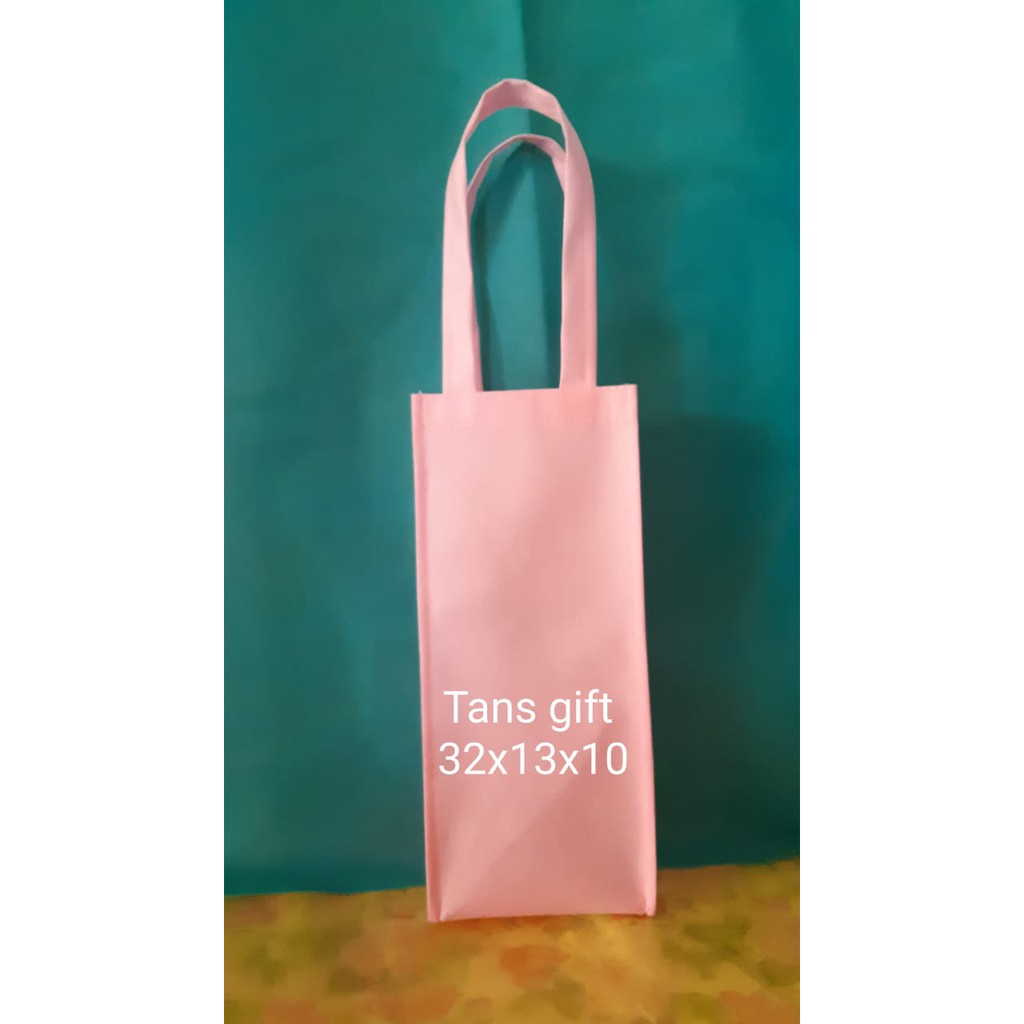 

Goody Bag Spunbond ukuran Wine Pink