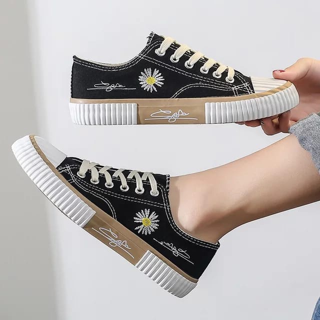 Sepatu Wanita Sneakers Tali Kanvas Model Retro Korea  MH-01-5