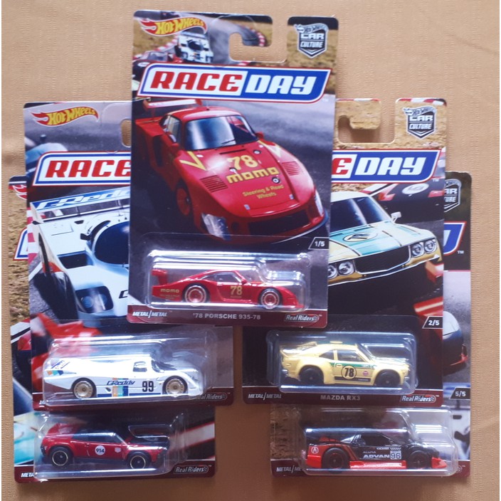 hot wheels race day set