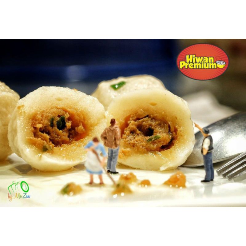 

Hiwan Isi Bakso ikan isi daging babi cincang (non halal)