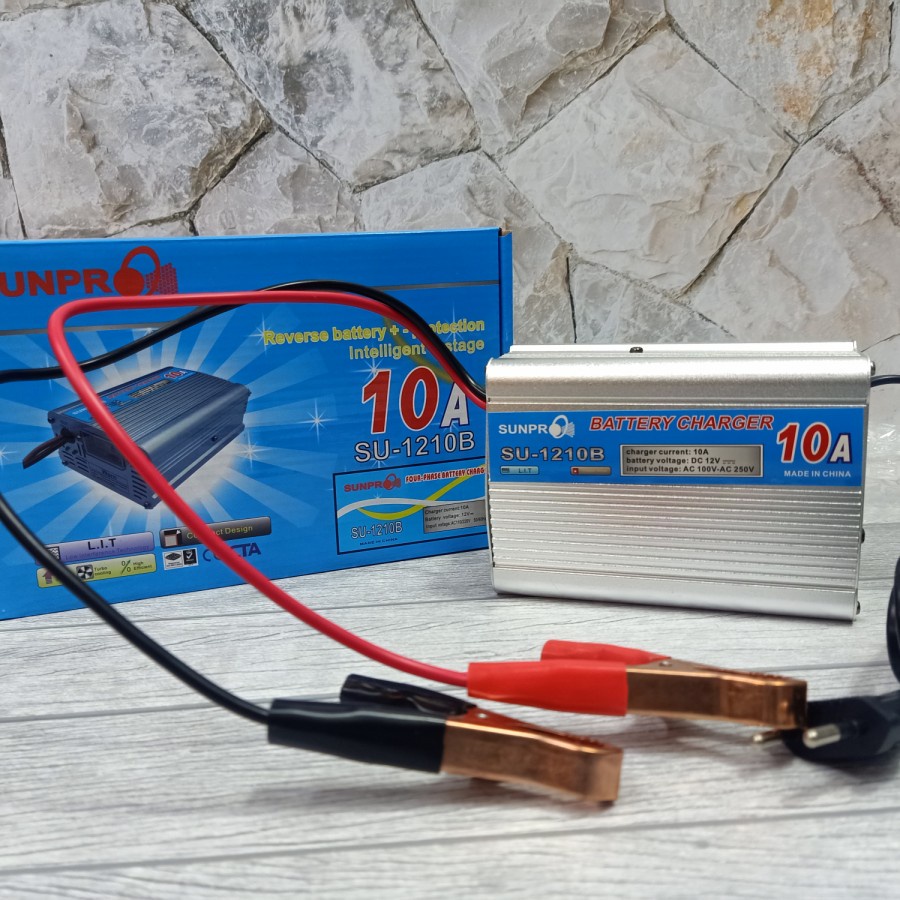 ALAT CAS AKI 12V 10 AMPERE SUNPRO CHARGER AKI 12V 10A PENGECAS AKI 10A OTOMATIS