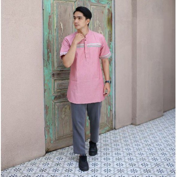 ALANZA KURTA ORIGINAL kurta baju muslim pria kurta lengan pendek warna baby pink line motif ART04