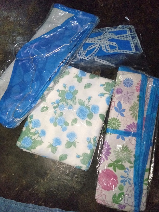 Hanger Underwear | Tempat Aksesoris Karakter
