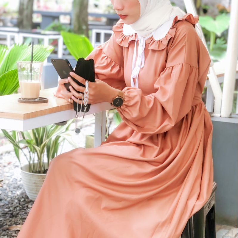 ELENA DRESS BYGIAGIO dress kondangan gaun akad simple gaun wedding pernikahan baju muslim putih gaun lamaran elegan pakaian wanita pesta elegan fashion korea dres lebaran cantik anggun mewah nyaman dipake gaun vintage fashion dress bahan katun toyobo adem