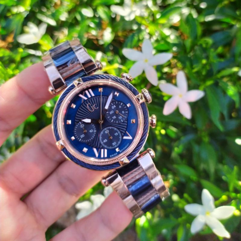 jam tangan wanita GC Y16002L1