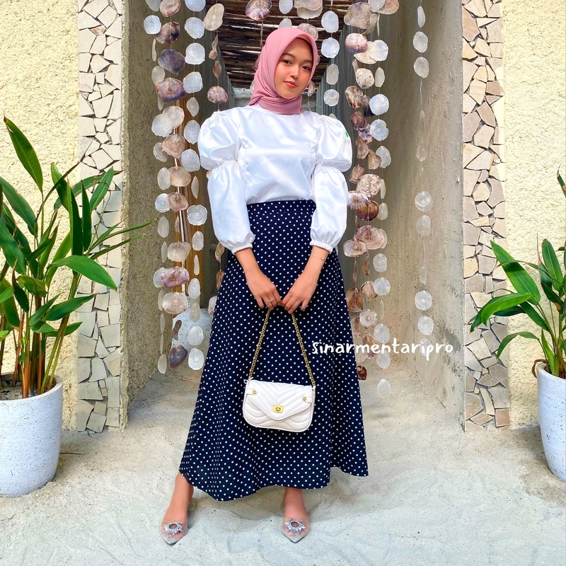 BOOMBLE - Baju Atasan Tangan Balon Satin Silk Glossy