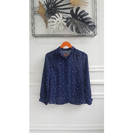 BLOUSE WARNA NAVY MOTIF