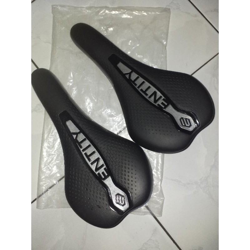 Saddle Jok Entity Void ex Siskiu d7 2021 Like New