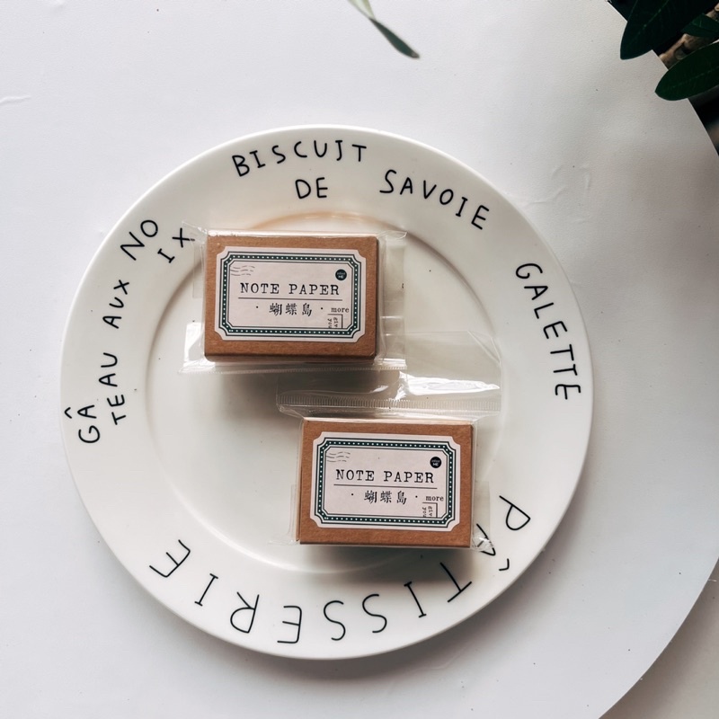 

Vintage Label in Mini Box