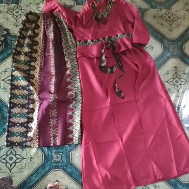 Warna Baru,gamis Coupel,keluarga Batik,gamis Batik ,baju Bayik