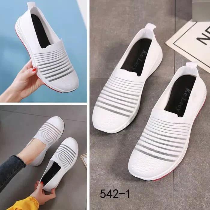 Sepatu Wanita Slip On Print Garis LINEPRINT