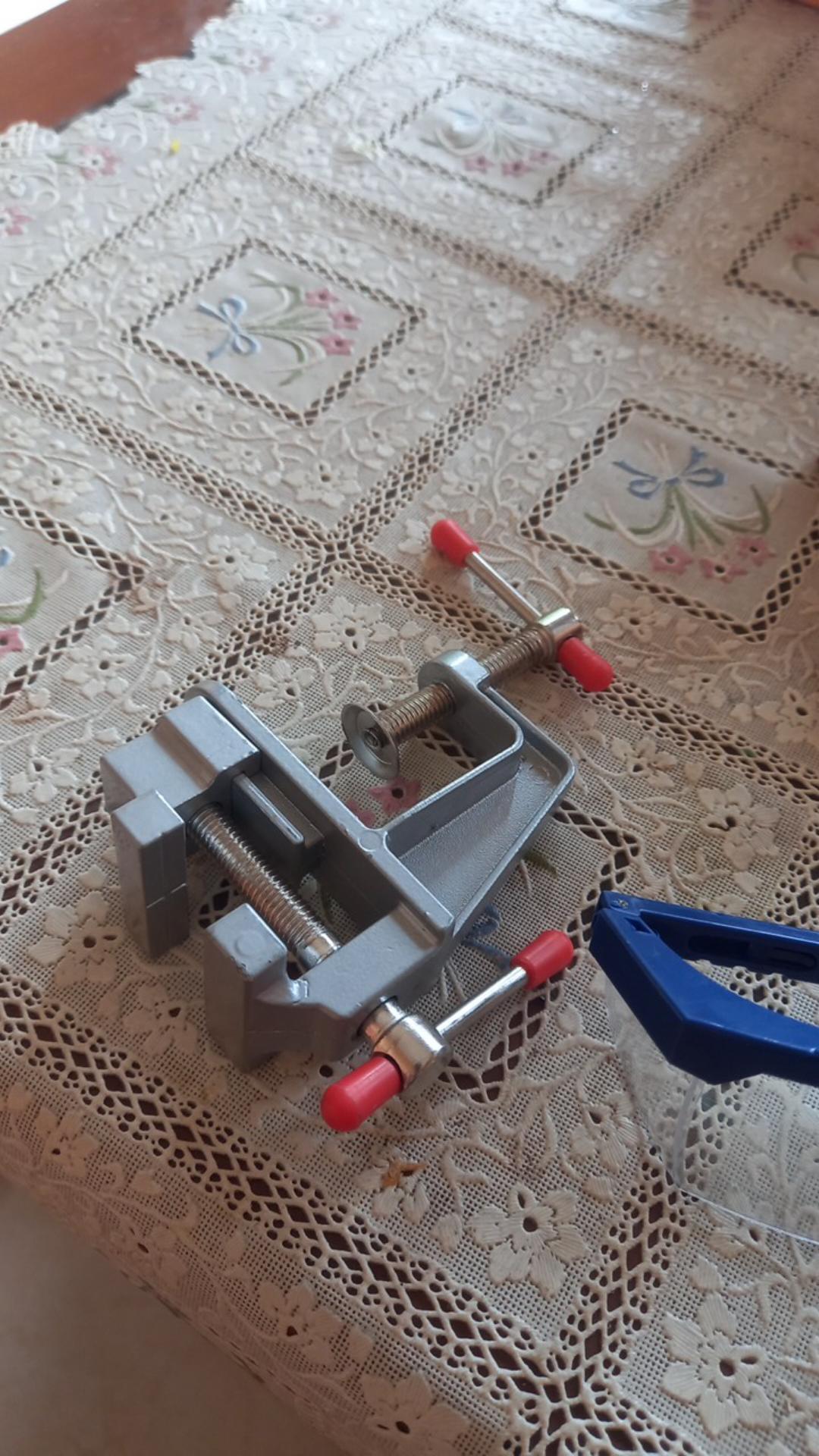 Ragum Meja Mini / Clamp Penjepit Mini / Perkakas Catok Meja Mini