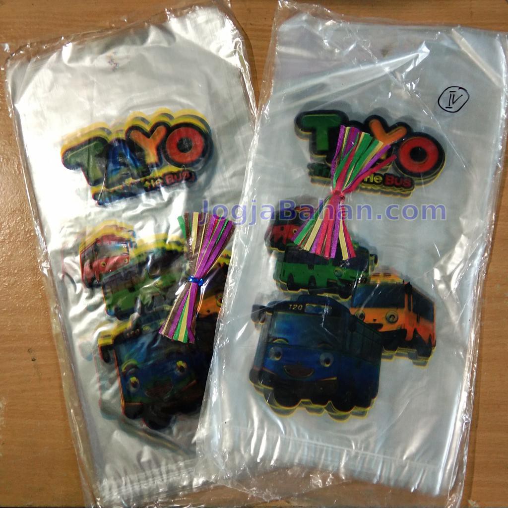 

plastik snack ulang tahun 18x34 isi 40lembar