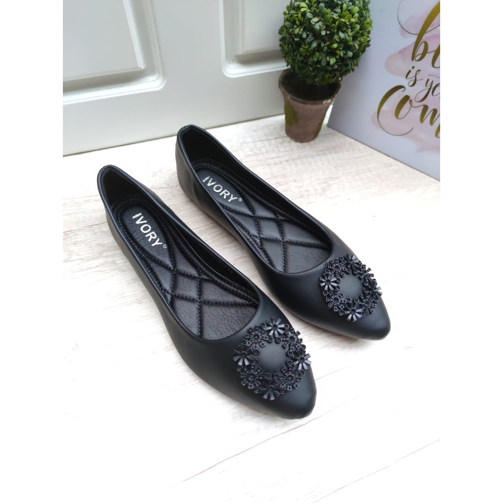 IVORY Sepatu Wanita Flatshoes Import Termurah 888-A10