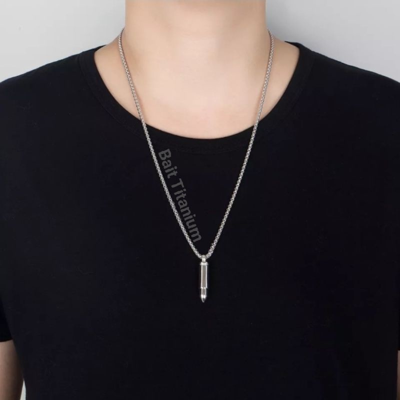 KALUNG TITANIUM PRIA LIONTIN PELURU PERAK ASLI KALUNG PRIA ANTI KARAT