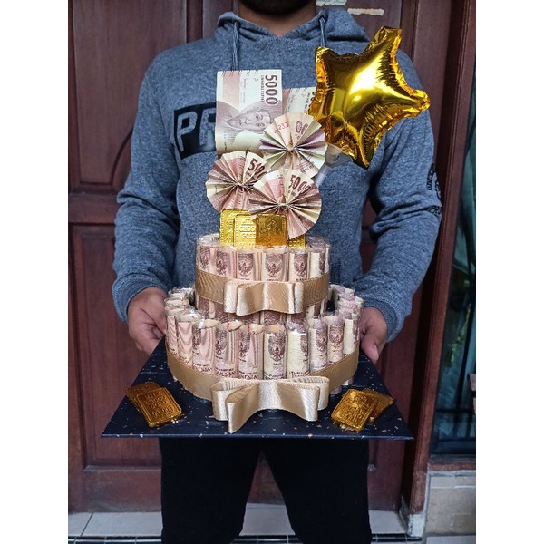 

Money Tower 285.000 ( sudah termasuk uangnya)