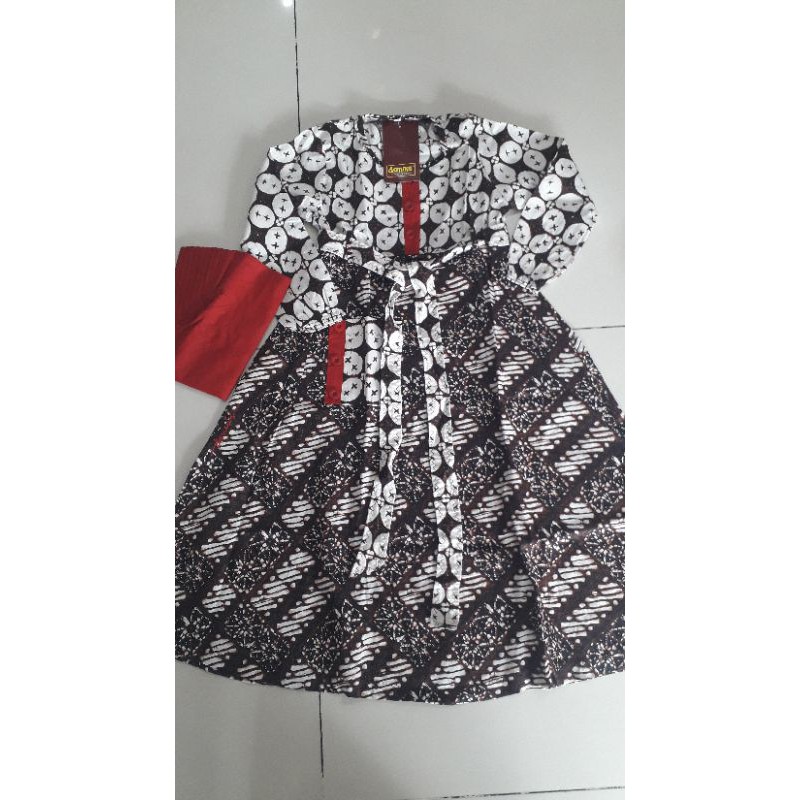 Sale gamis anak dannis no 4 Batik