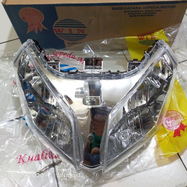 reflektor lampu depan Vario techno karbu 110 kvb win non ori