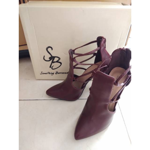 High Heels Sepatu Something Borrowed | sepatu high heels / Booties Heels / High Heels / Sepatu Wanit