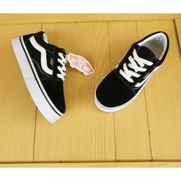tali sepatu vans ori
