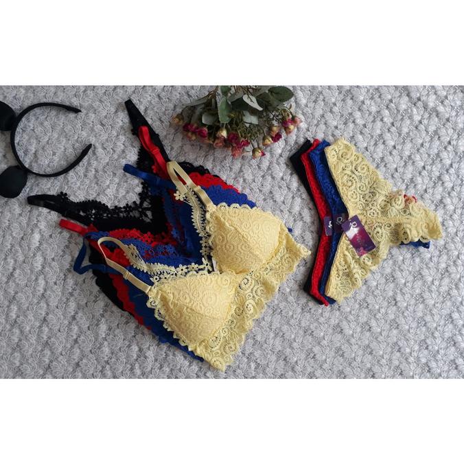 BS.132.VSO - BRA SPORT SET WITH G STRING