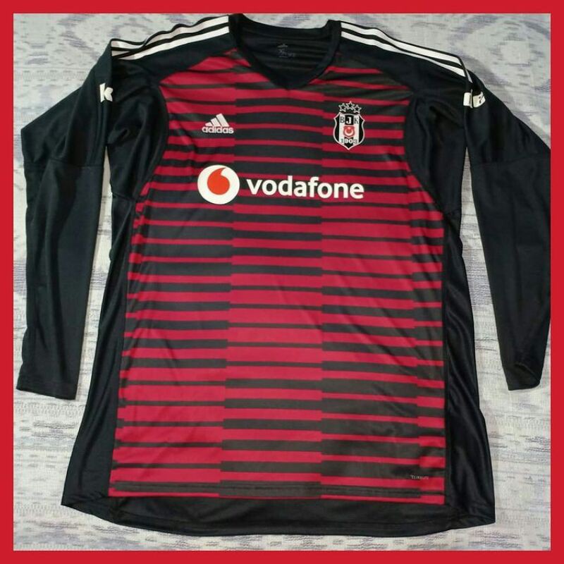 JERSEY ORIGINAL GK BESIKTAS 2018/19