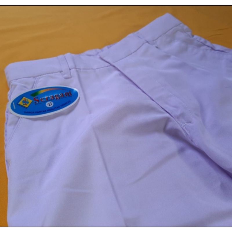 CELANA PUTIH SMP MODEL LEVIS KANTONG 3 ASLI SERAGAM DI JAMIN ORI BAHAN FAMATEK