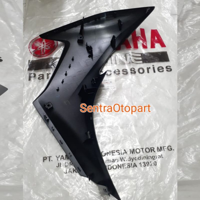 Sayap legsil legshield luar kiri aerox new 2021 hitam black original ygp bbpf835u00p3