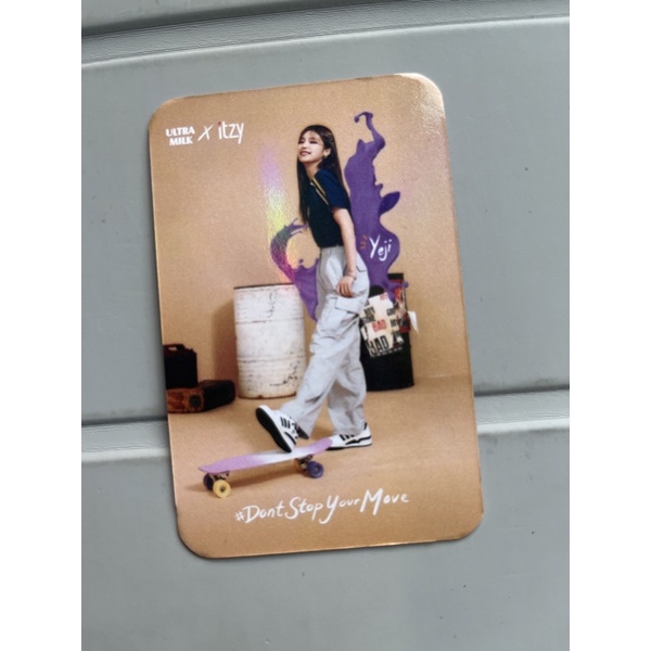 pc itzy ultramilk yeji yuna