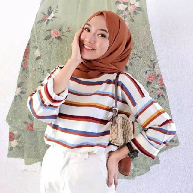 Stripe sweater Rainbow Knit / Sweater Rajut Wanita by giter's clothing