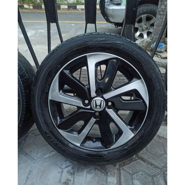 velg r15 pcd 100 honda +Ban 185/65 mulus no minus no geol ori honda enkei mobilio brio. jazz civic city