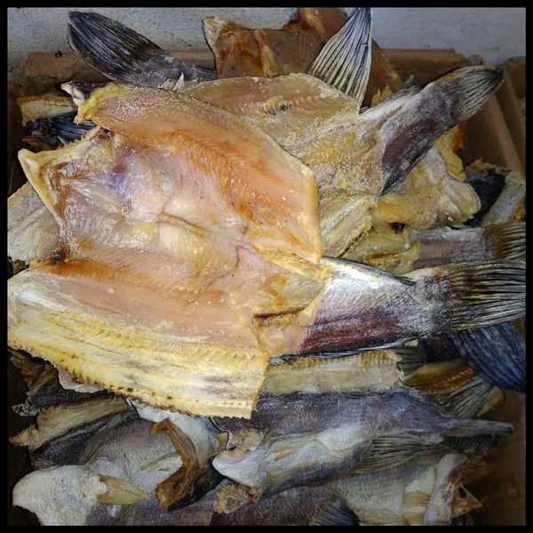 

ikan asin gabus madu netto 500 gram