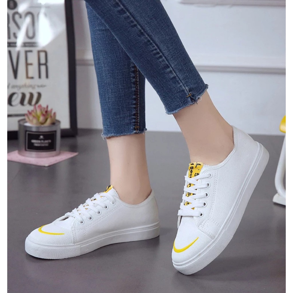 Sepatu Sneakers Wanita Angela Fashion Casual  AS132