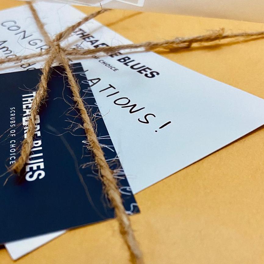 

limited STOCK!Gift Wrapping Packaging Theatre Blues (Notes Included)|RA5