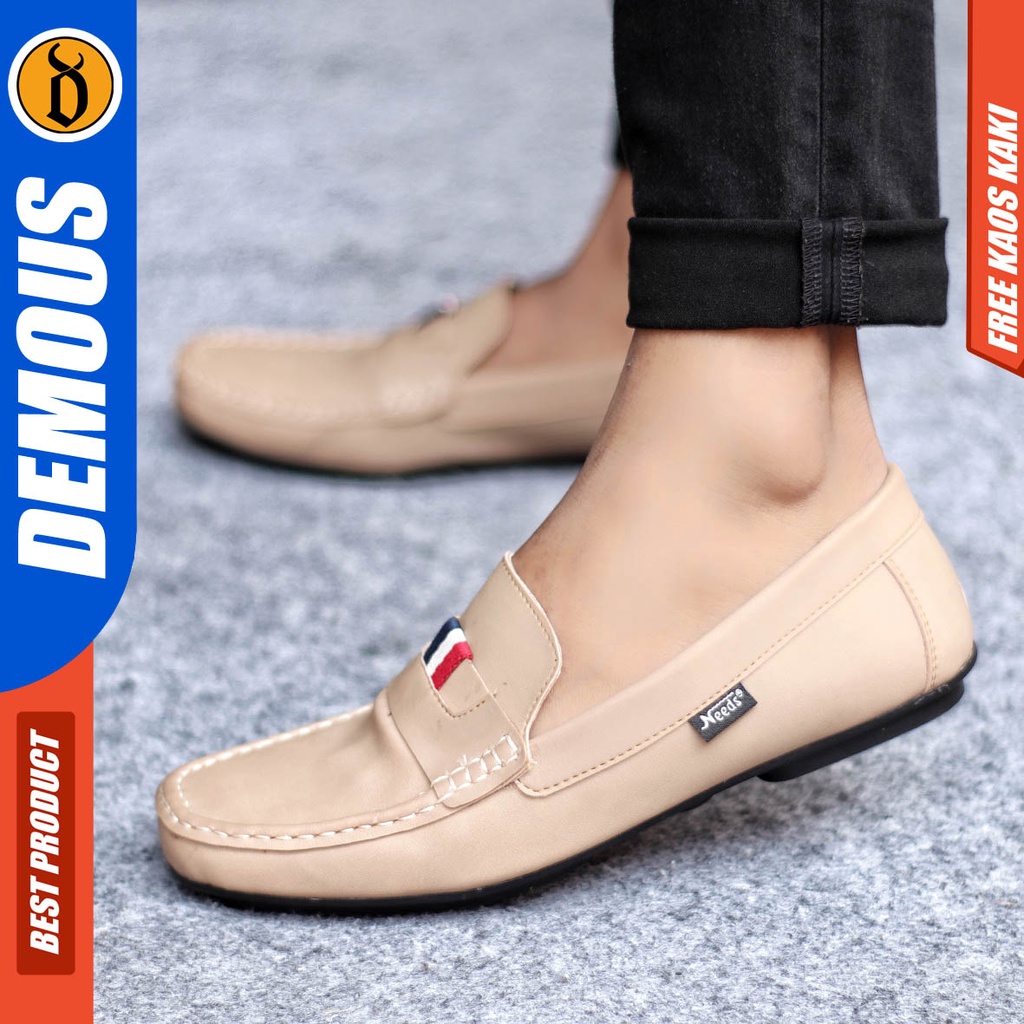 Demous Frans Sepatu Slip on Pria Santai Casual Formal Kulit Pu Kerja Hitam